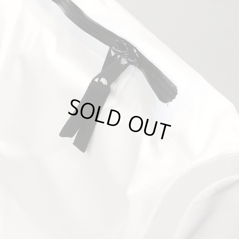 画像2: PROX 保冷トライアングル 鮪バッグ 200 (2)